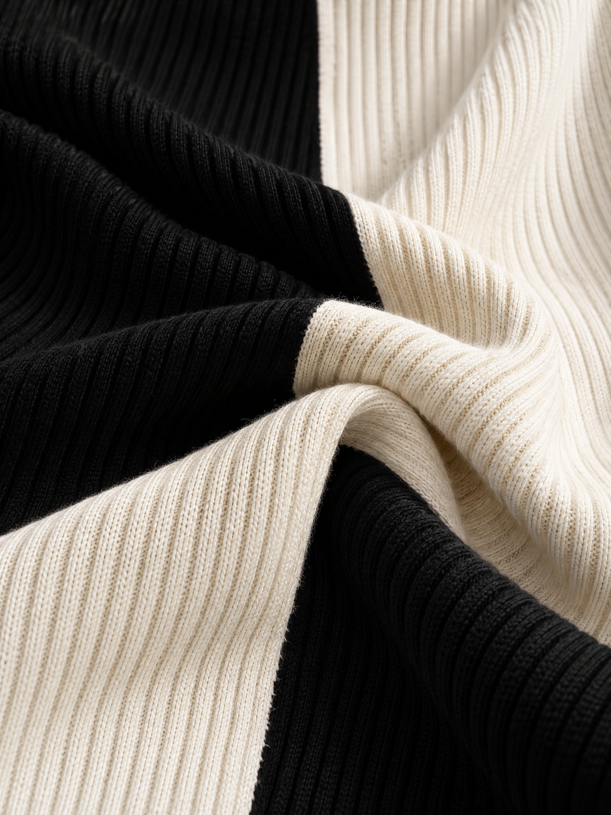 Women's Colorblock Ribbed Knit Black White Maxi Set