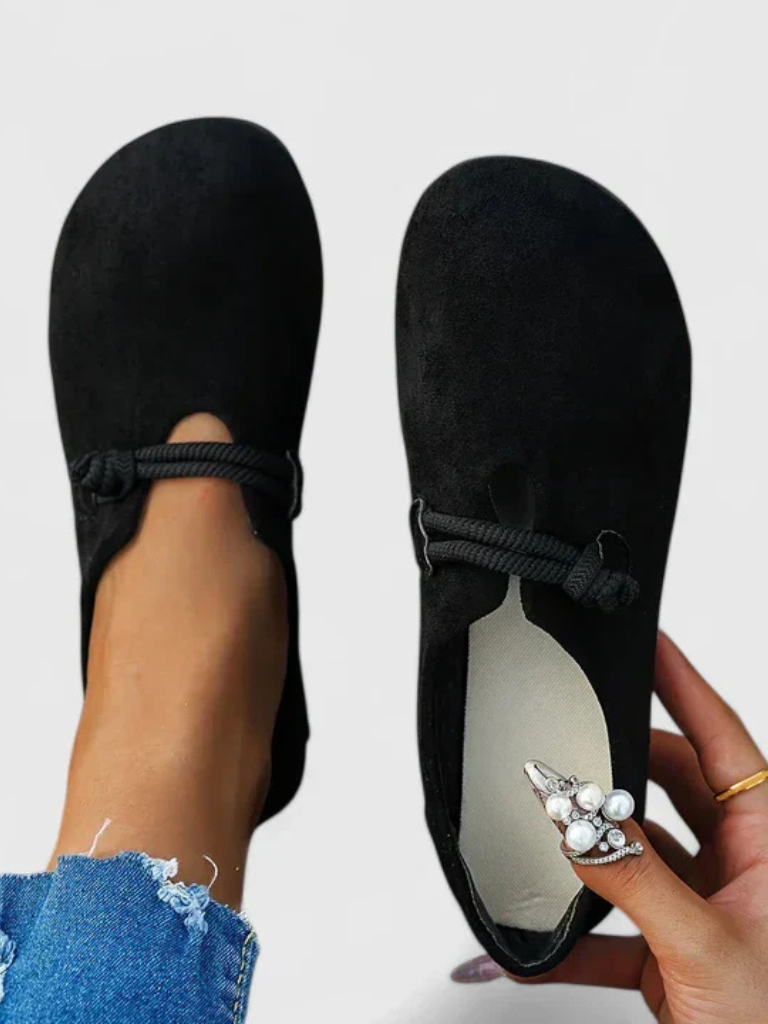 AVELISSE COMFORT SHOES