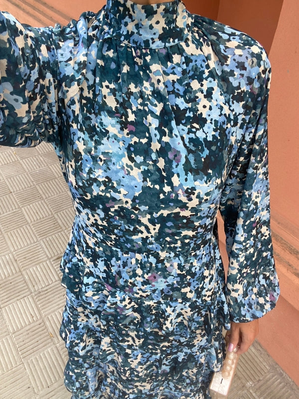 Isadora blue